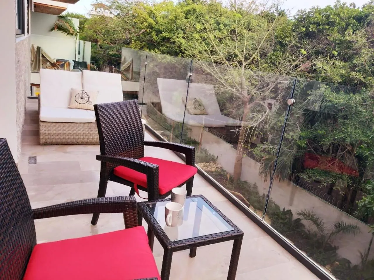 ****  Cruz Con Mar By Happy Address Hotel Playa del Carmen Mexico